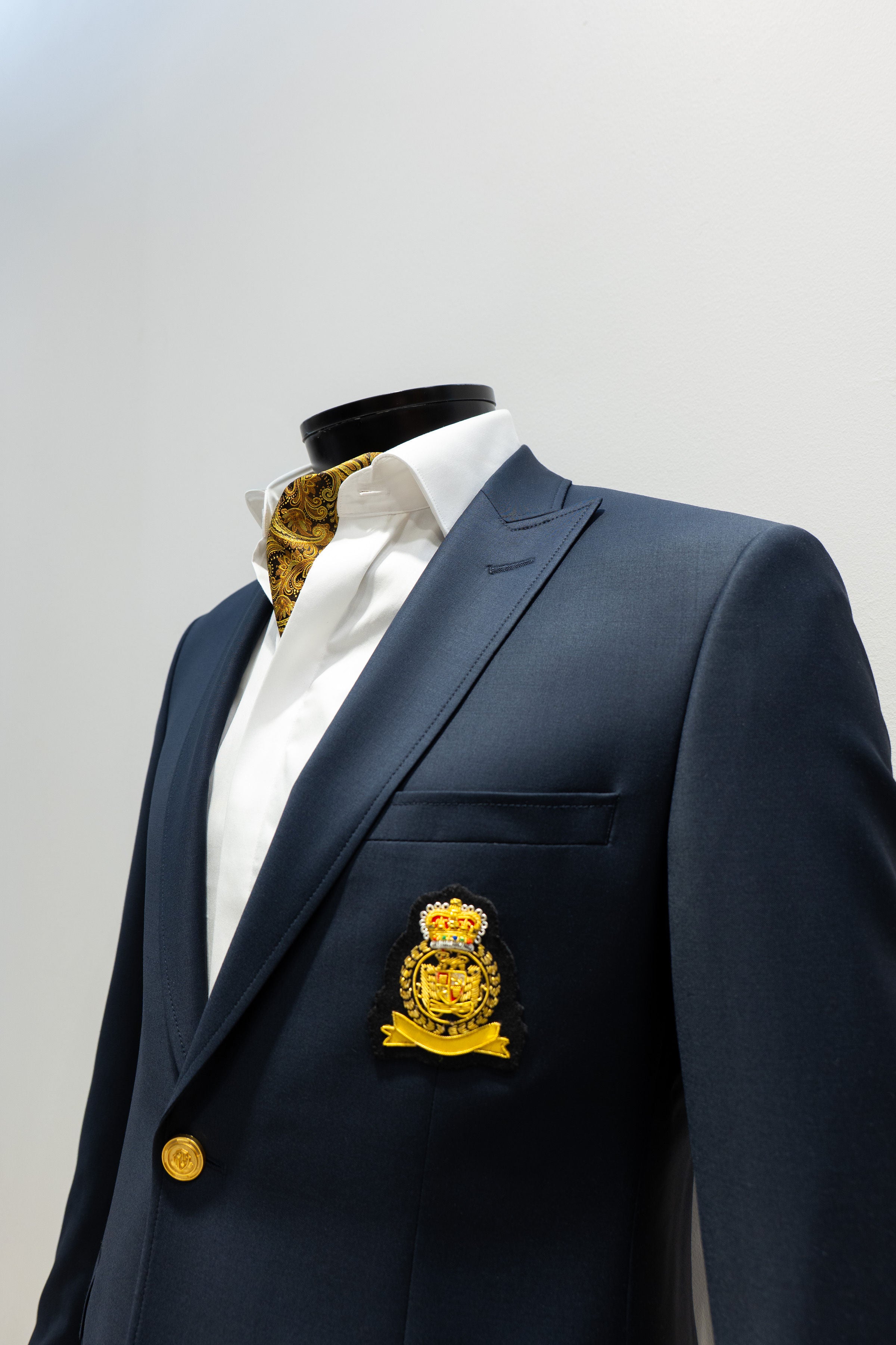 Blazer à écusson Emmanuelle Khanh  bleu marine